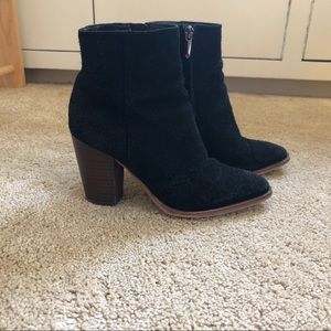 Sam Edelman Blake Booties! RARE FIND.